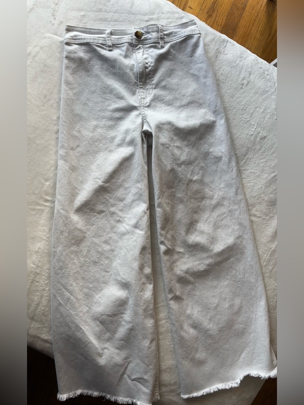 Billabong Wide Leg White Fringe Hem Jeans